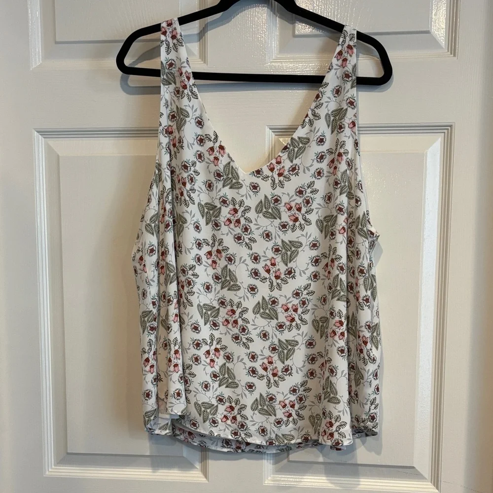 LOFT Floral Sleeveless Top - White and Pink - Picture 3 of 4